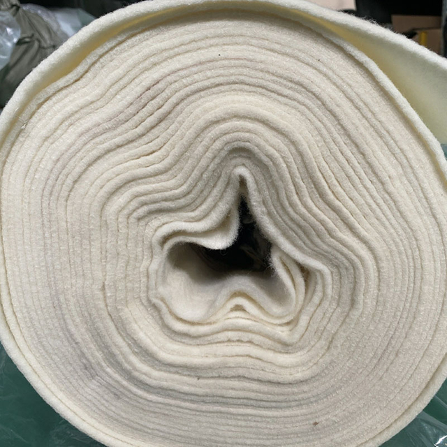 Feutre Polyester 900g/㎡ Pour la repasseuse &agrave; plat (qualit&eacute; similaire &agrave; la qualit&eacute; Valmet)