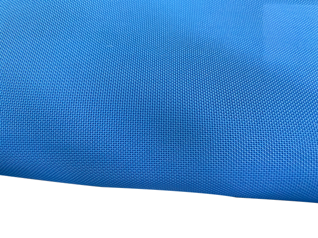 16# blanc, 17# vert vif, 18# bleu fonc&eacute;, 18-2# bleu clair, housse en tissu polyester sans &eacute;lasticit&eacute;
