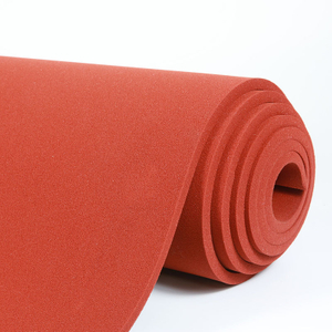 Feuille de mousse de silicone &agrave; cellules ouvertes pour tables &agrave; repasser sous vide et machine de pressage &agrave; chaud